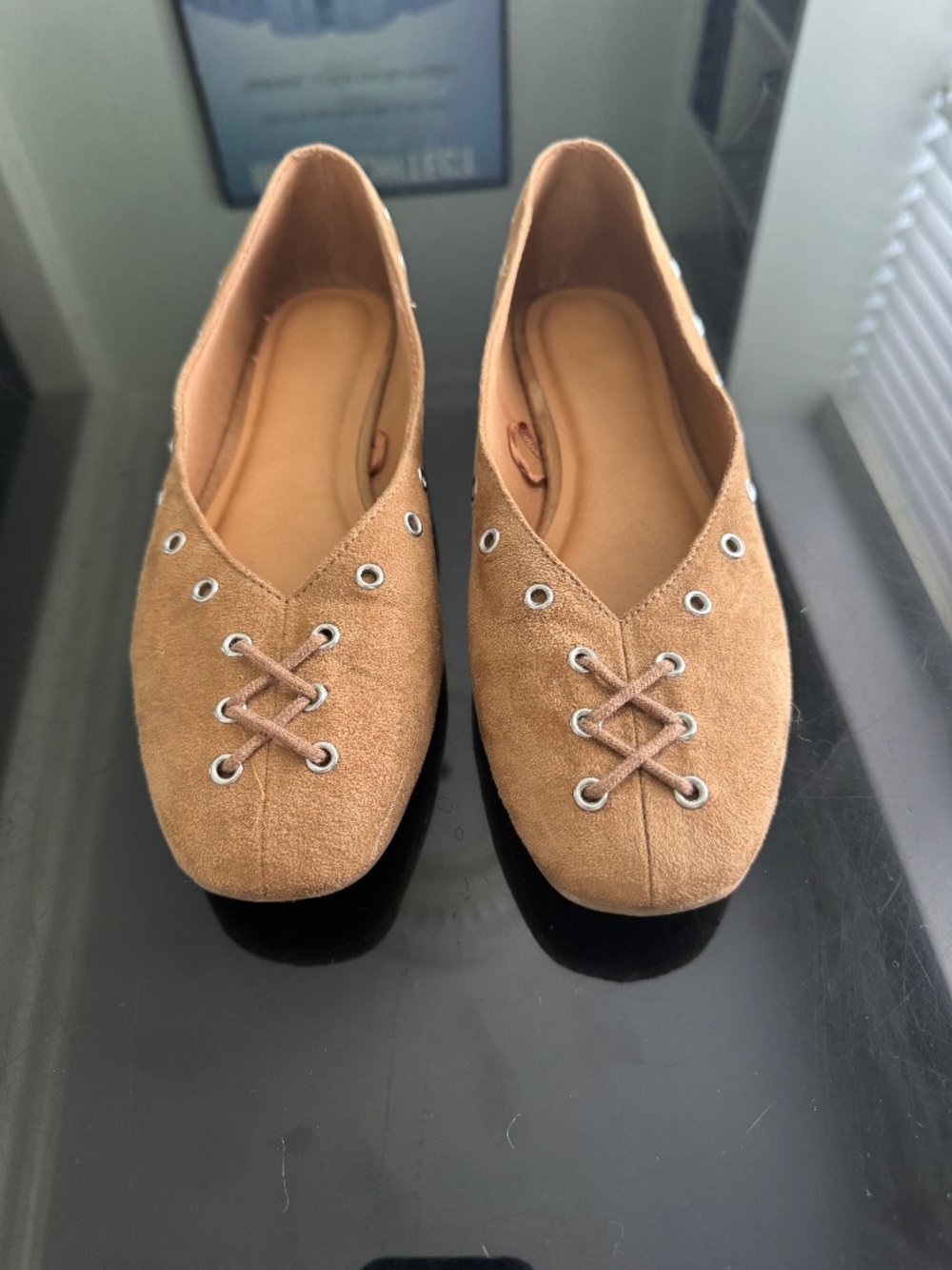 Time and Tru Women's Tan Ballet-shoes
